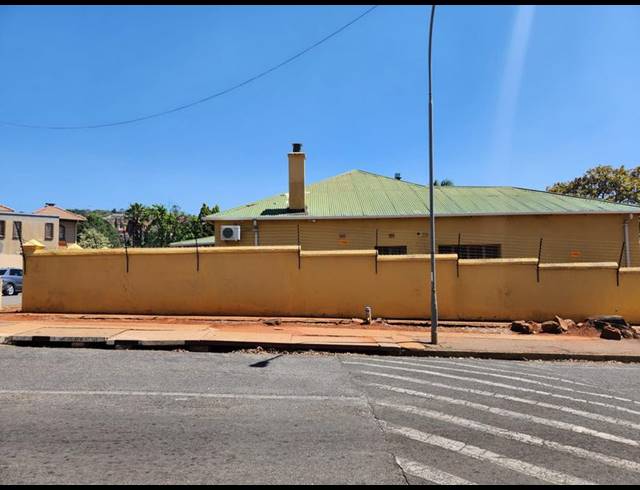 3 BEDROOM PROPERTY TO RENT IN KENSINGTON